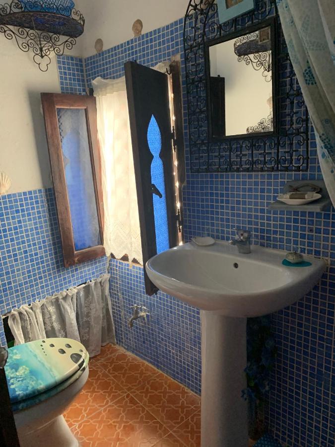 Hathor ,Casa Marroqui Con Dos Terrazas En La Medina Antigua , Ideal Parejas!! Wifi!! Asilah Exteriér fotografie