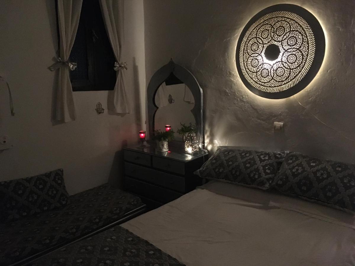 Hathor ,Casa Marroqui Con Dos Terrazas En La Medina Antigua , Ideal Parejas!! Wifi!! Asilah Exteriér fotografie