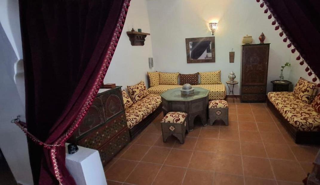 Hathor ,Casa Marroqui Con Dos Terrazas En La Medina Antigua , Ideal Parejas!! Wifi!! Asilah Exteriér fotografie